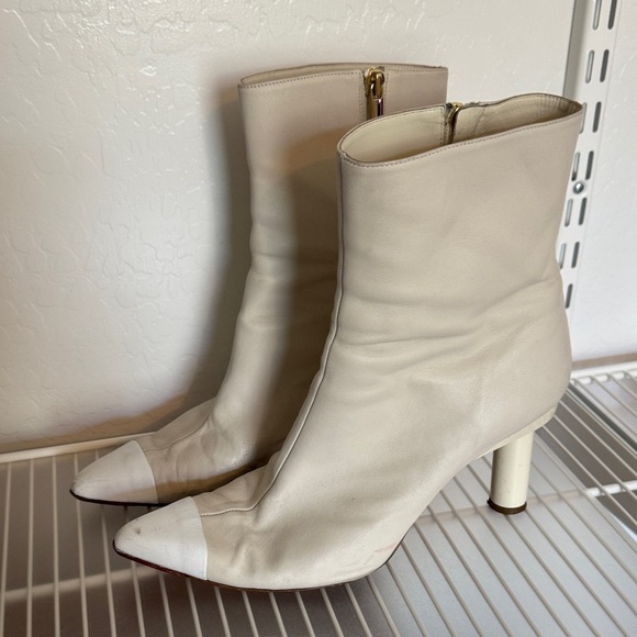 Tibi White Leather Side Zip Booties size 40 - Picture 1 of 7
